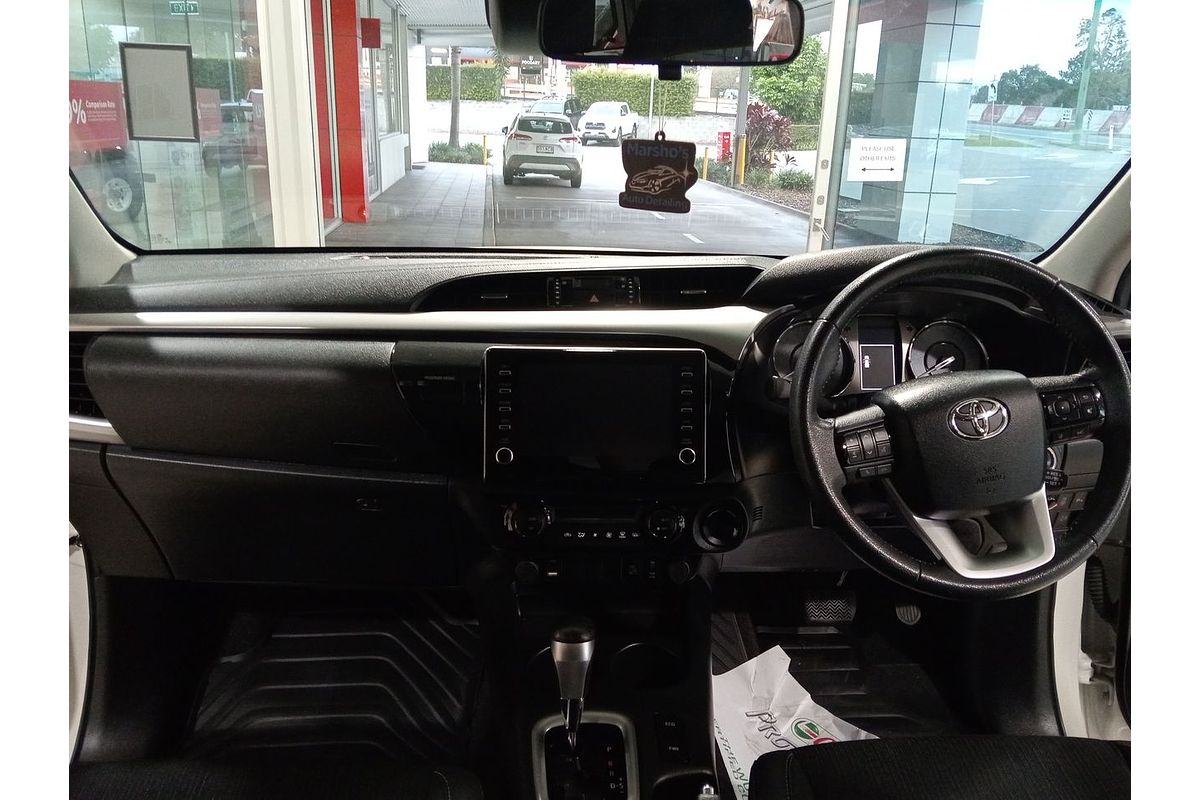 2022 Toyota Hilux SR5 GUN126R 4X4
