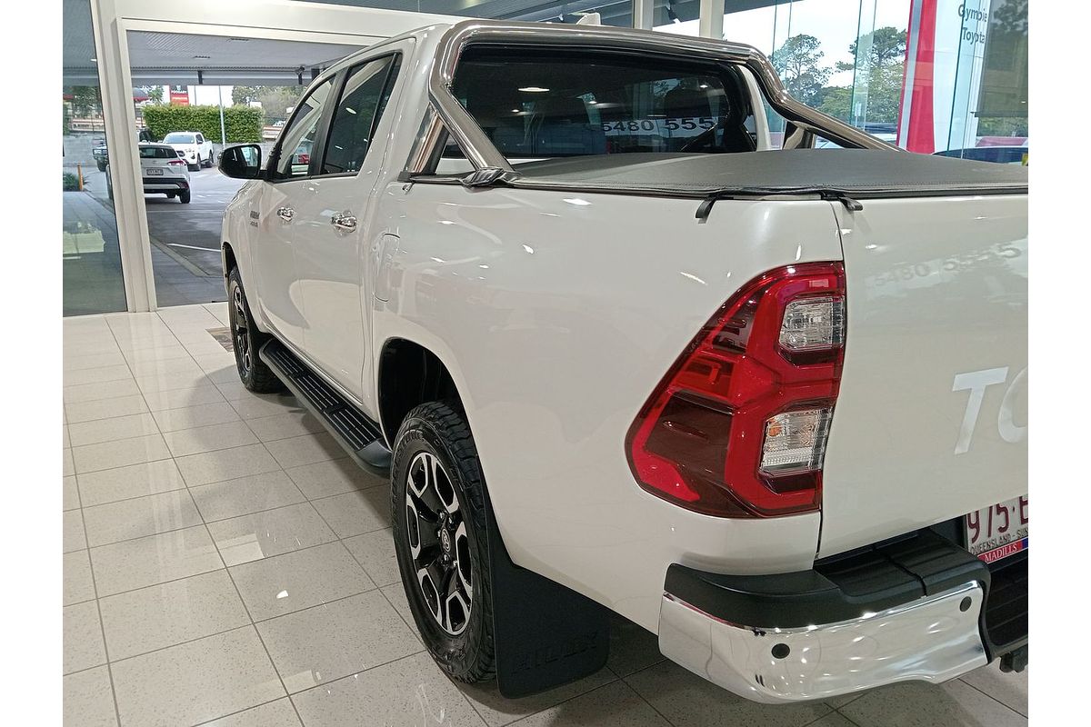 2022 Toyota Hilux SR5 GUN126R 4X4
