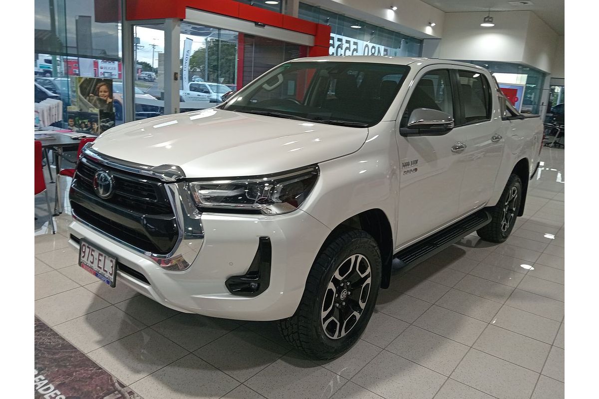 2022 Toyota Hilux SR5 GUN126R 4X4