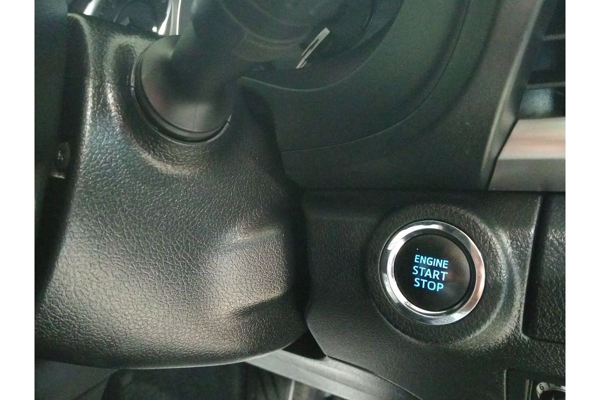 2022 Toyota Hilux SR5 GUN126R 4X4