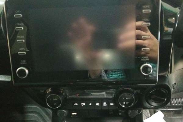 2022 Toyota Hilux SR5 GUN126R 4X4