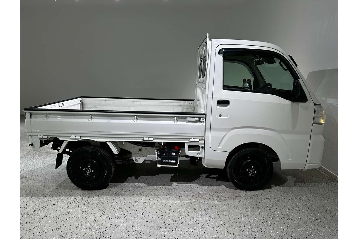 2022 Daihatsu Hi-Jet (No Badge) S510P 4X4