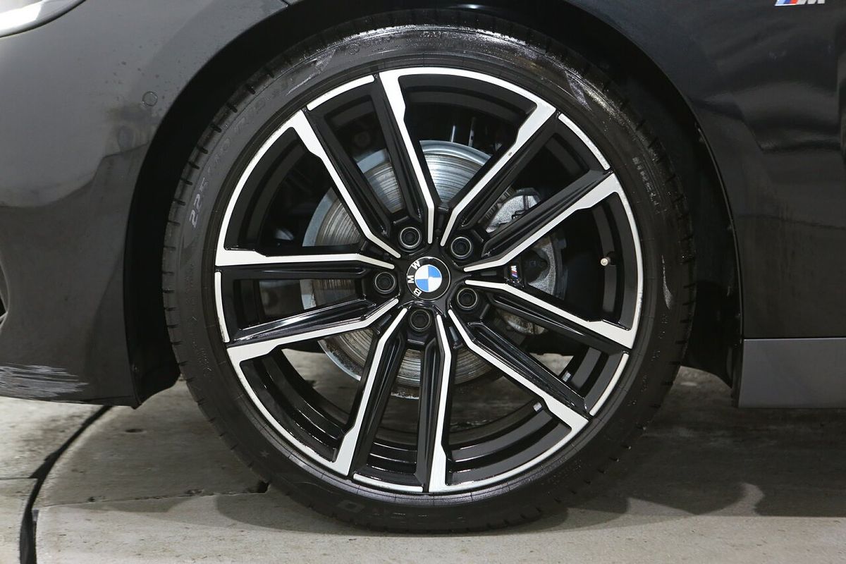 2022 BMW 2 Series 220i M Sport G42