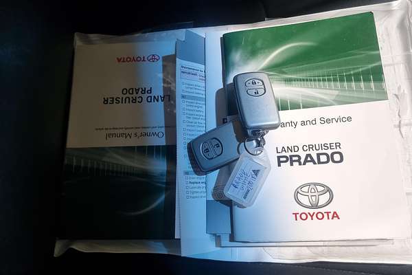 2017 Toyota Landcruiser Prado Kakadu GDJ150R