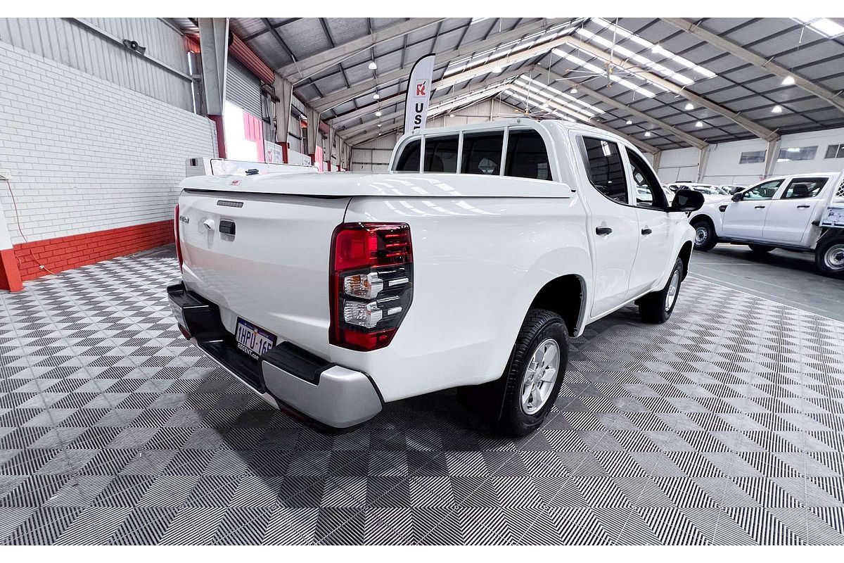 2022 Mitsubishi Triton GLX MR 4X4