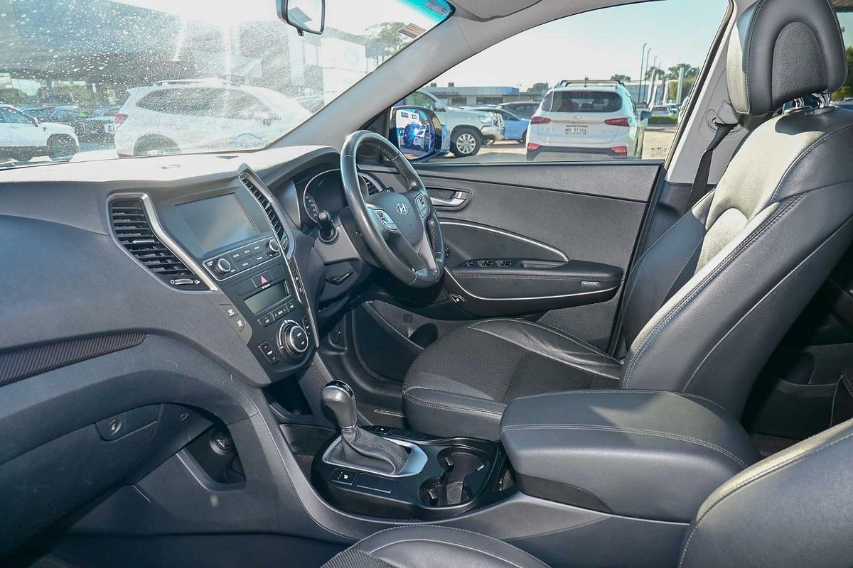 2017 Hyundai Santa Fe Active X DM3 Series II