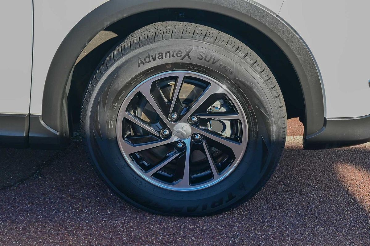 2023 Mitsubishi Eclipse Cross ES YB