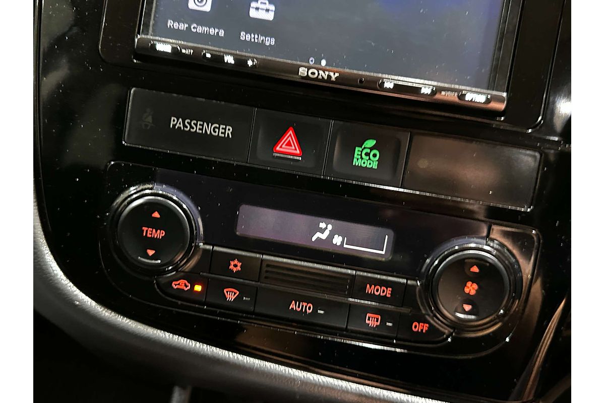 2016 Mitsubishi Outlander LS ZK