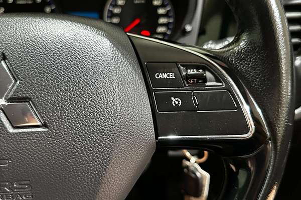 2016 Mitsubishi Outlander LS ZK