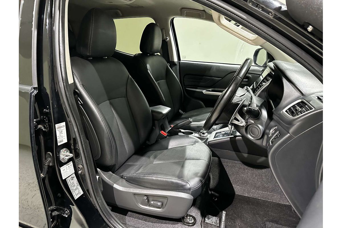 2022 Mitsubishi Triton GSR MR 4X4