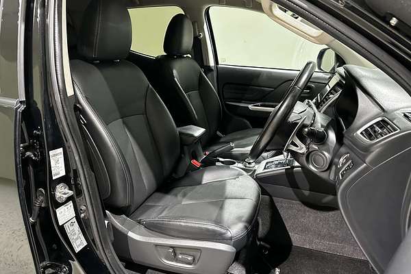 2022 Mitsubishi Triton GSR MR 4X4