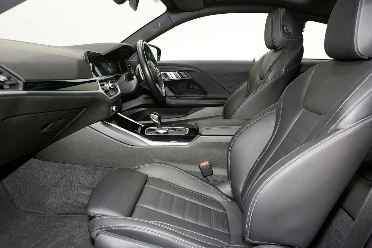 2022 BMW 2 Series 220i M Sport G42
