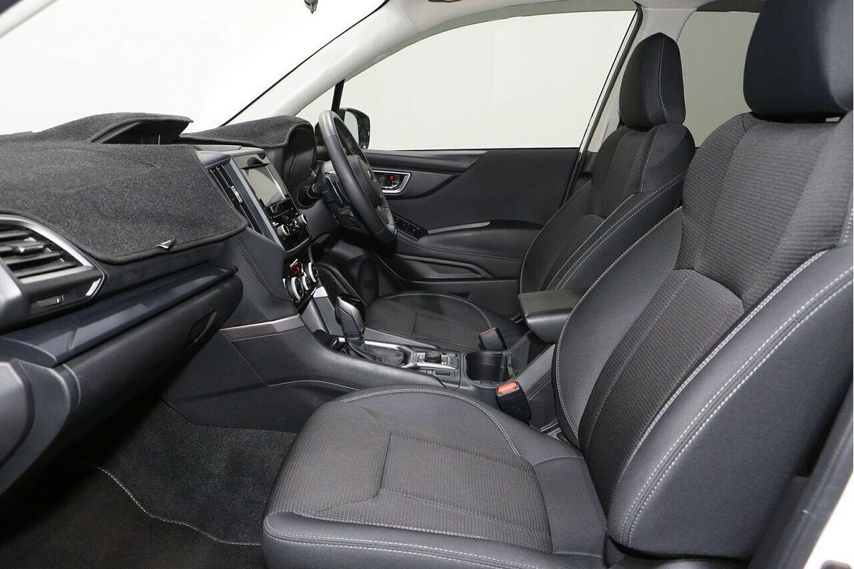 2020 Subaru Forester 2.5i S5