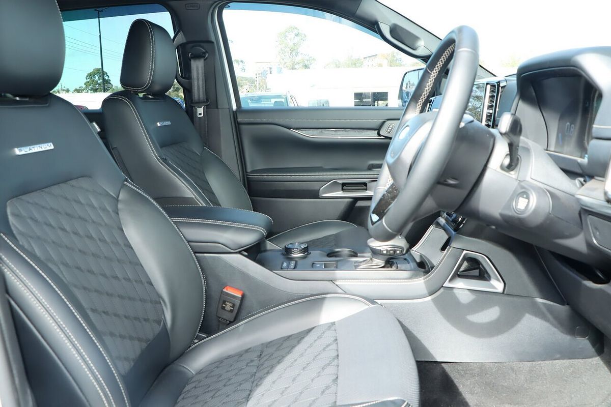 2025 Ford Ranger Platinum 4X4 3.0L