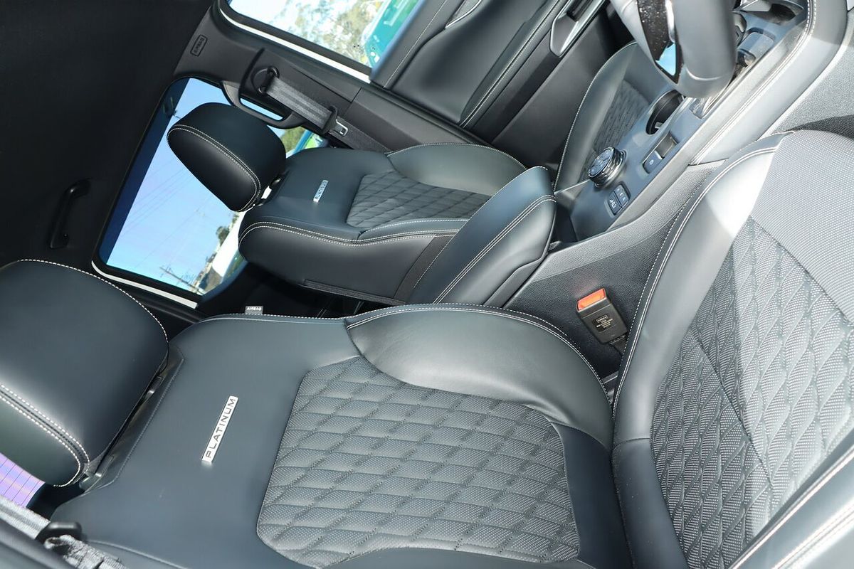 2025 Ford Ranger Platinum 4X4 3.0L