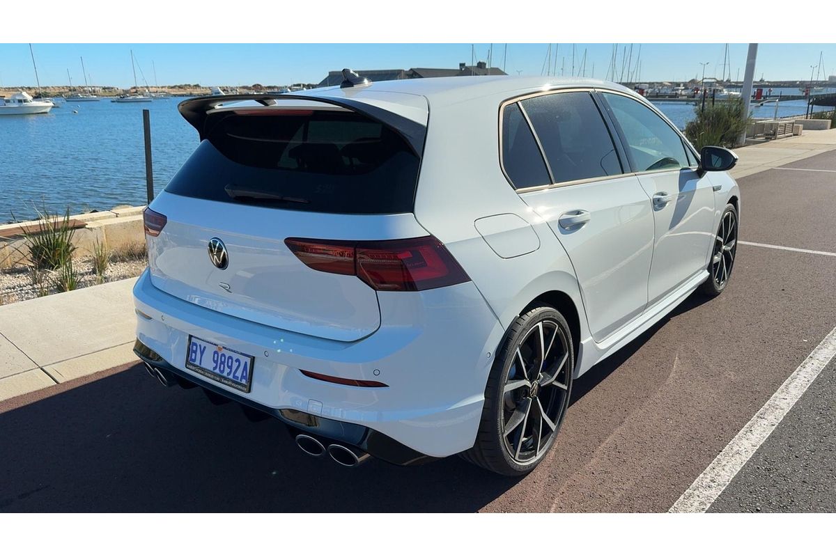 2024 Volkswagen Golf R 8