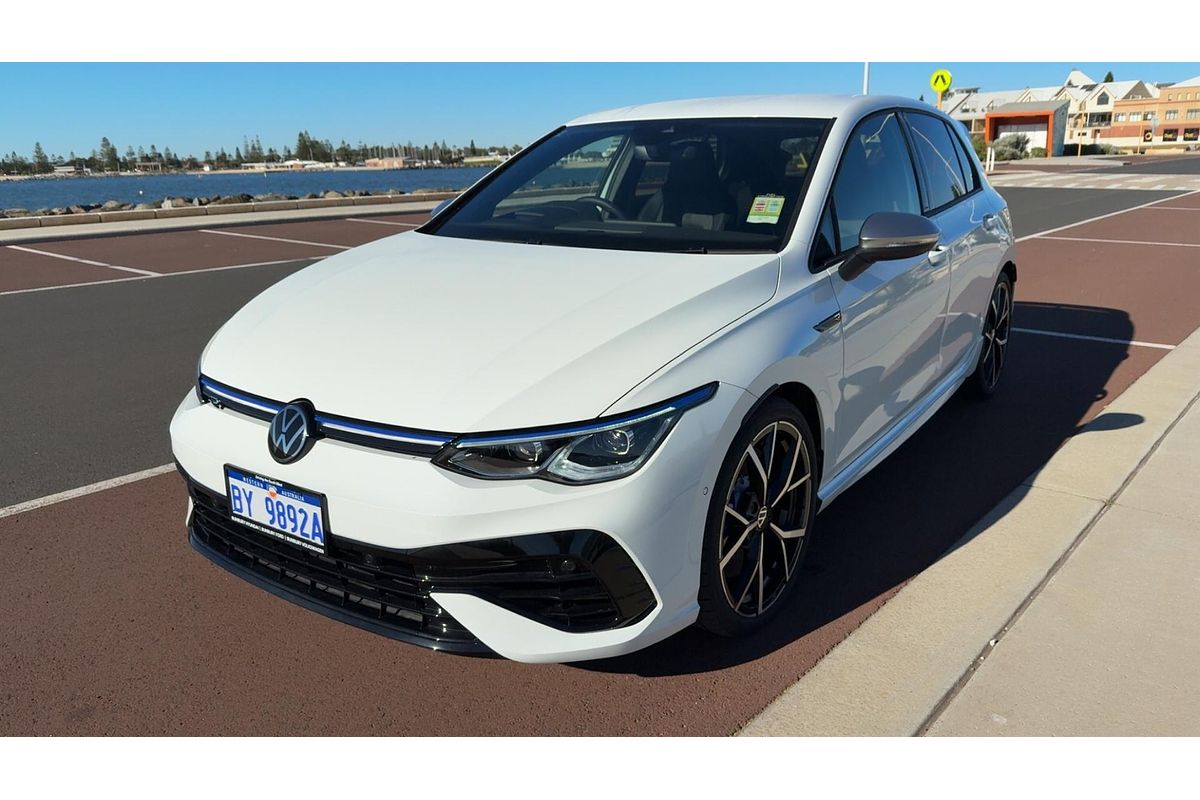 2024 Volkswagen Golf R 8