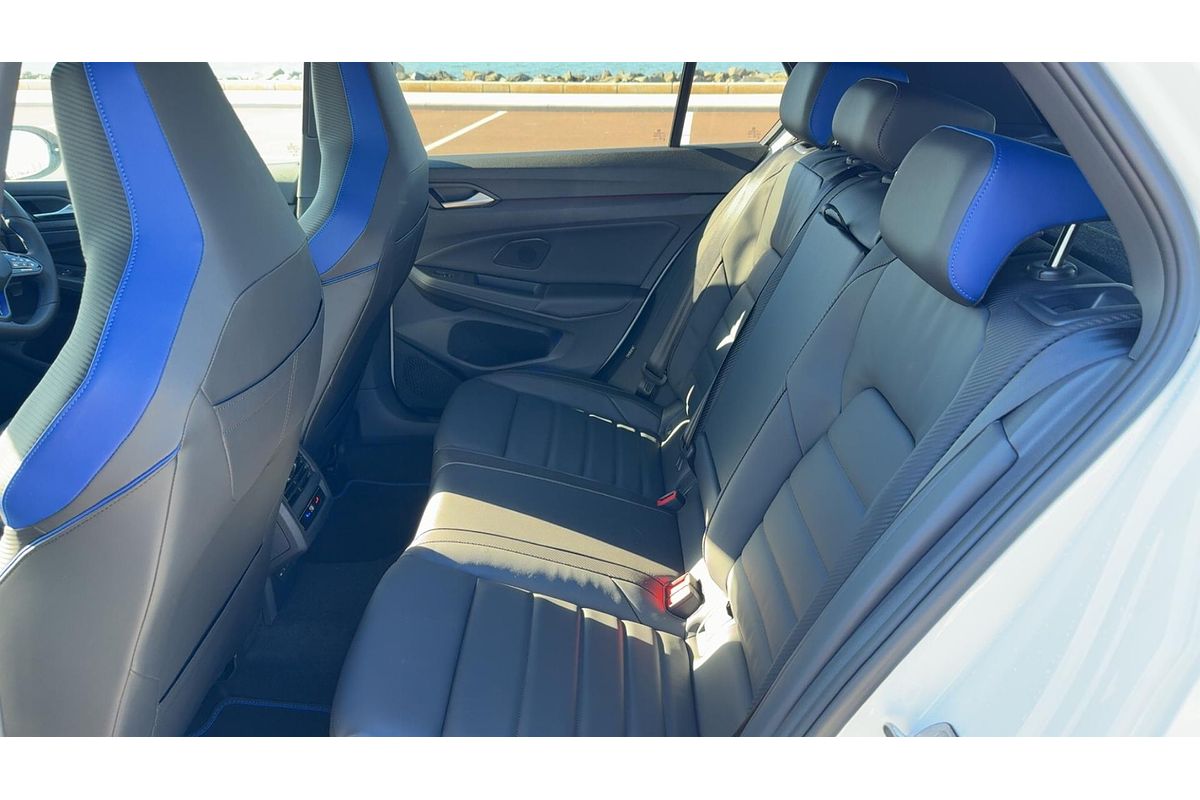 2024 Volkswagen Golf R 8