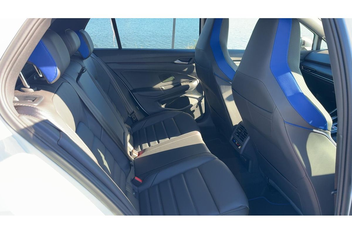 2024 Volkswagen Golf R 8