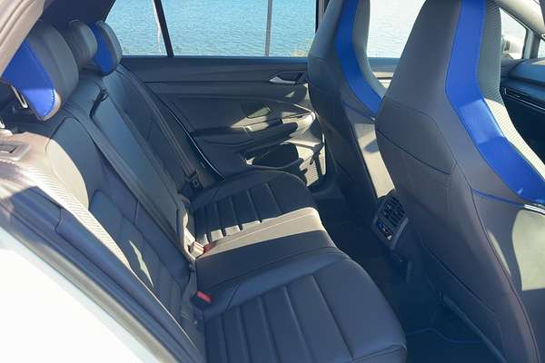 2024 Volkswagen Golf R 8