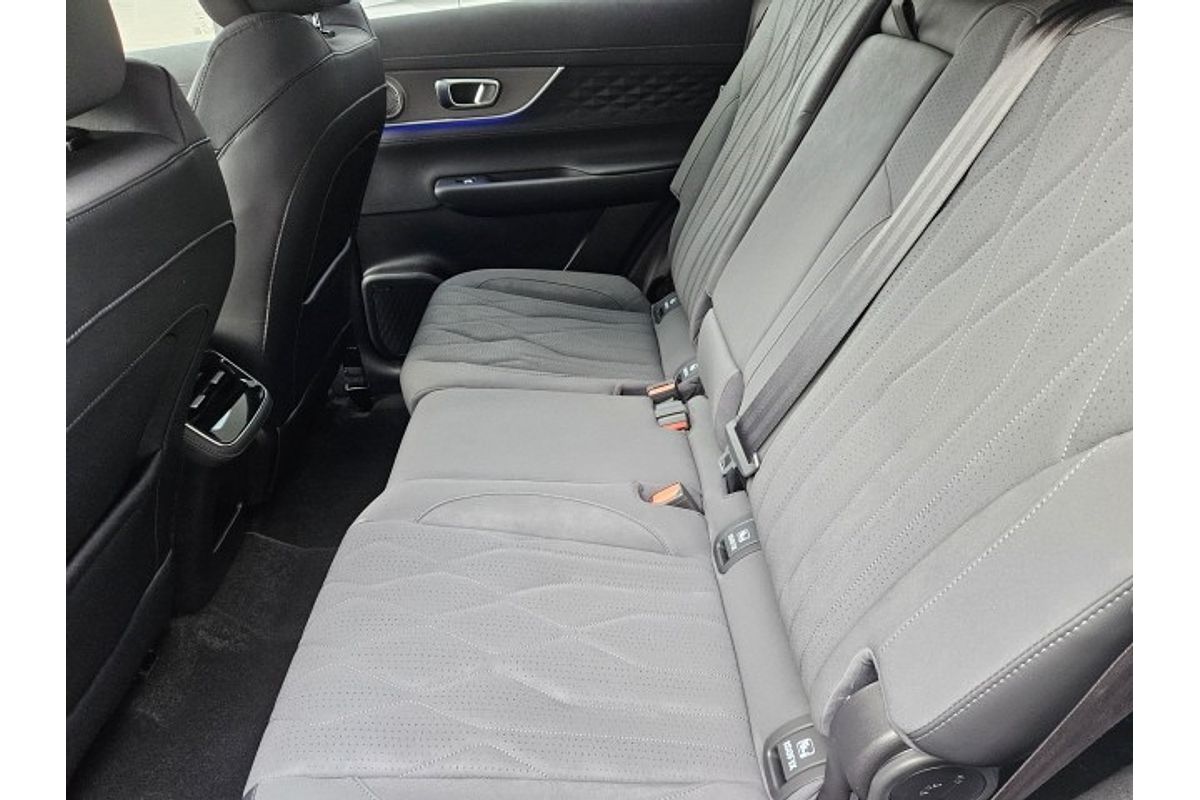 2025 Chery Tiggo 8 ULTIMATE PHEV/7 Seater