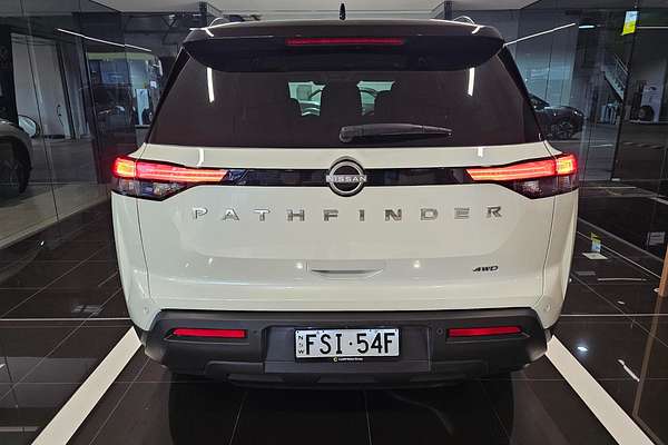 2024 Nissan Pathfinder Ti R53