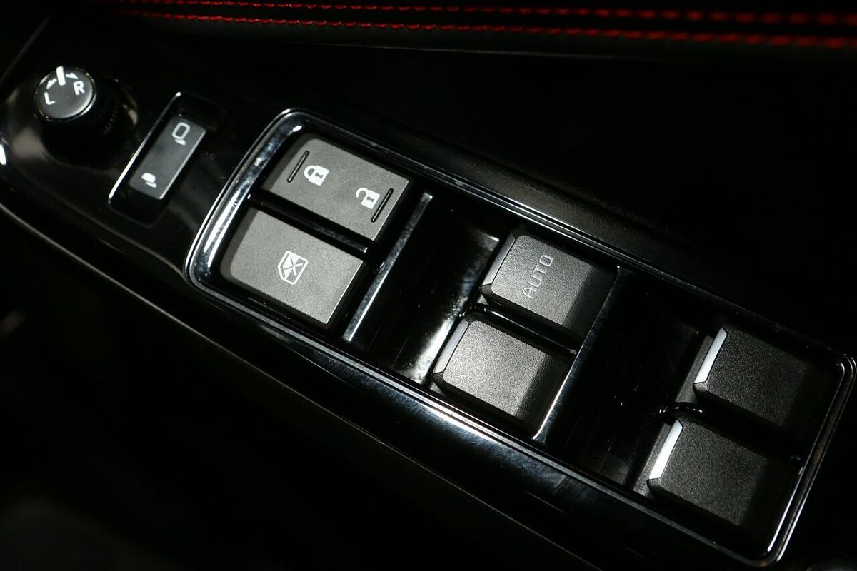 2022 Isuzu D-MAX X-TERRAIN 4X4