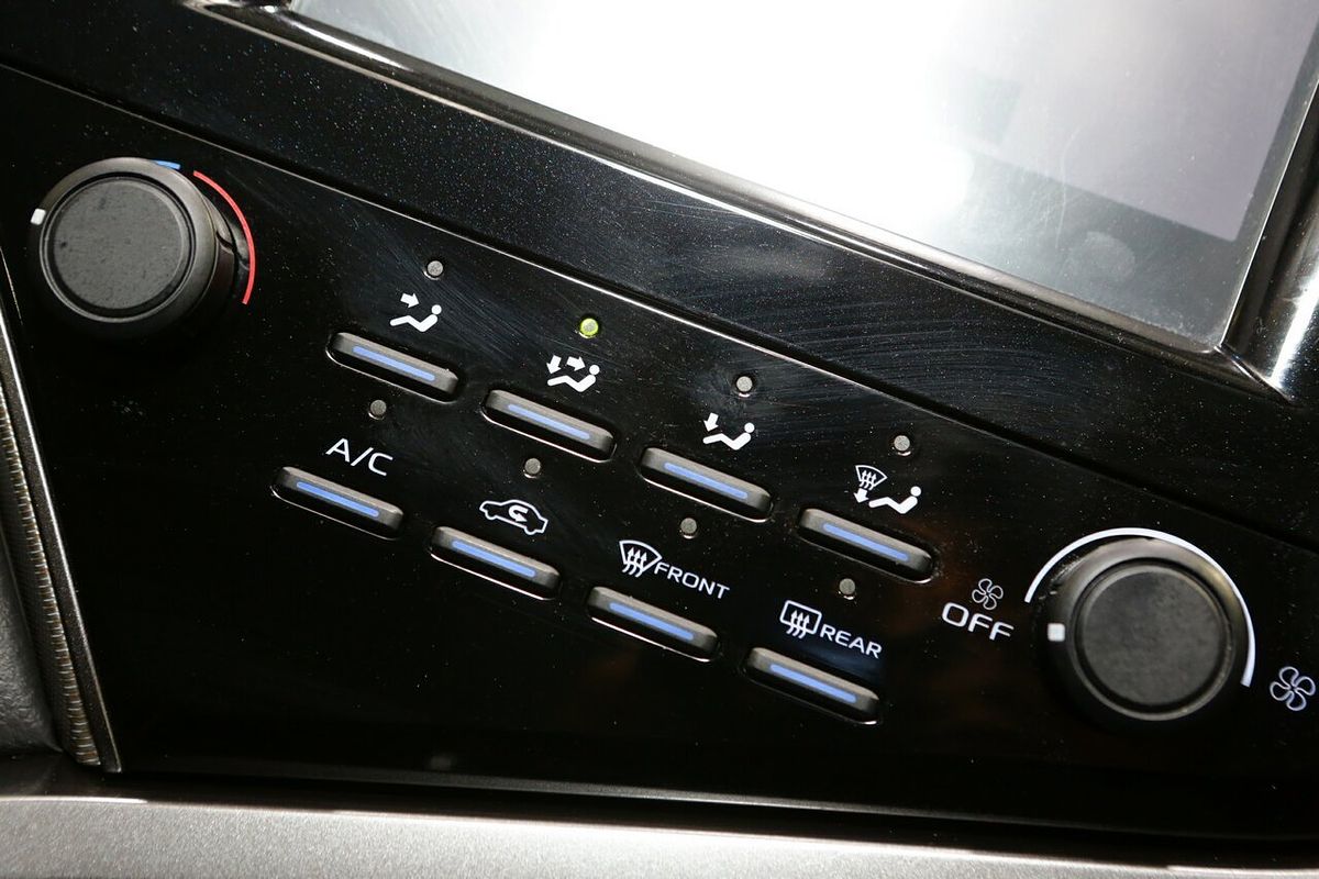 2021 Toyota Camry Ascent AXVA70R