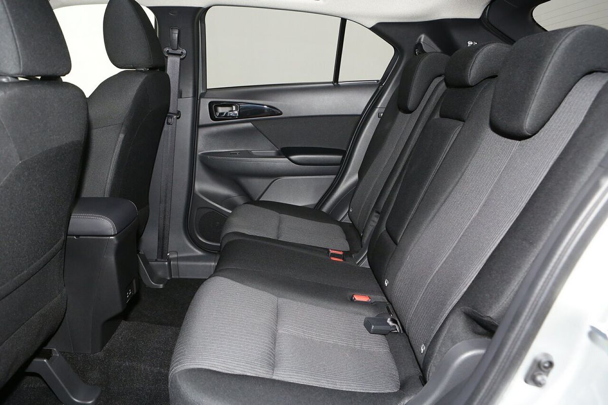 2024 Mitsubishi Eclipse Cross LS YB