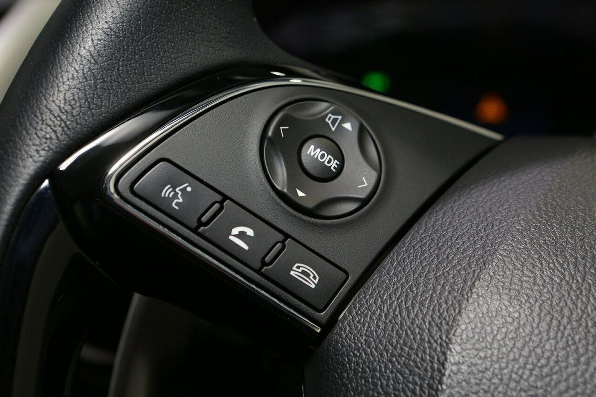 2024 Mitsubishi Eclipse Cross LS YB