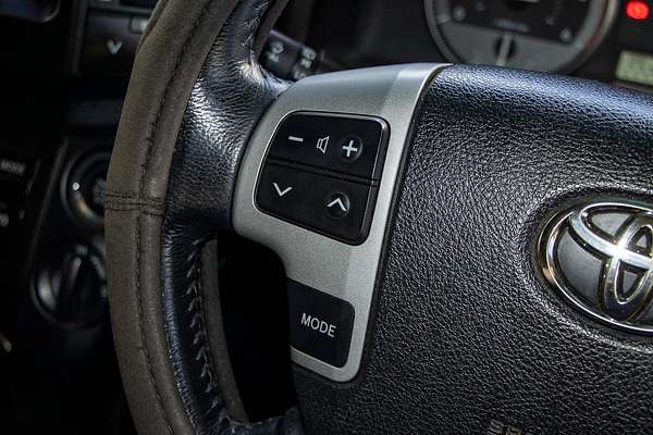 2014 Toyota Landcruiser ALTITUDE (4x4) VDJ200R
