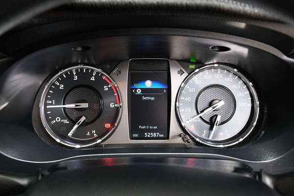 2023 Toyota Hilux SR GUN126R 4X4