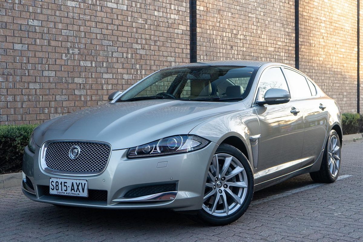 2013 Jaguar XF Premium Luxury X250