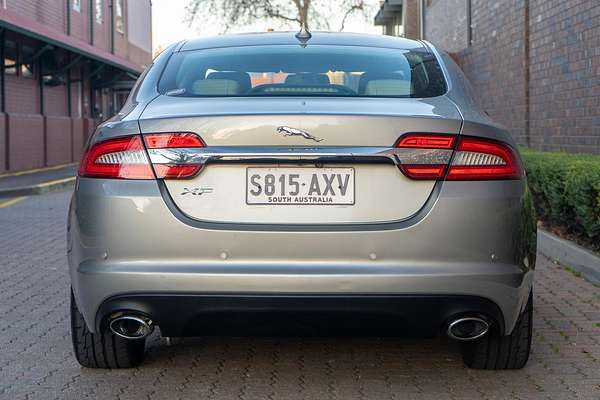 2013 Jaguar XF Premium Luxury X250
