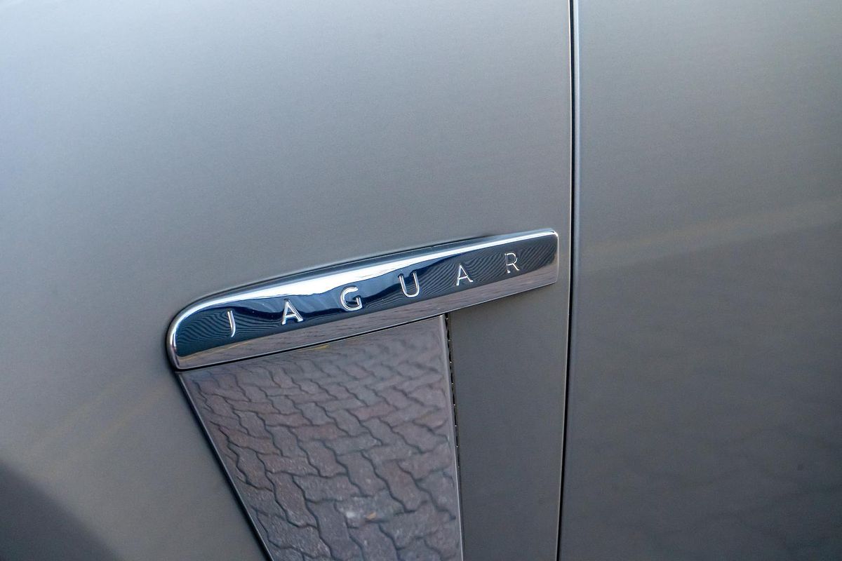2013 Jaguar XF Premium Luxury X250