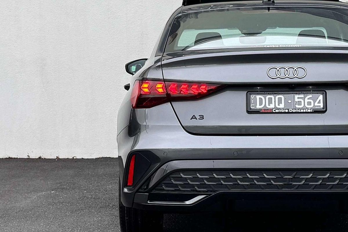 2025 Audi A3 35 TFSI S line GY