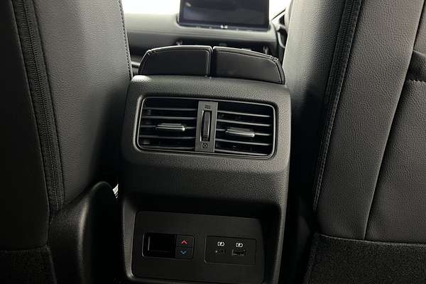 2025 Nissan X-TRAIL Ti T33