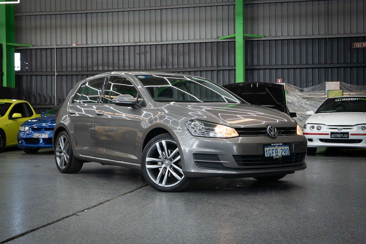 2016 Volkswagen Golf 92TSI 7