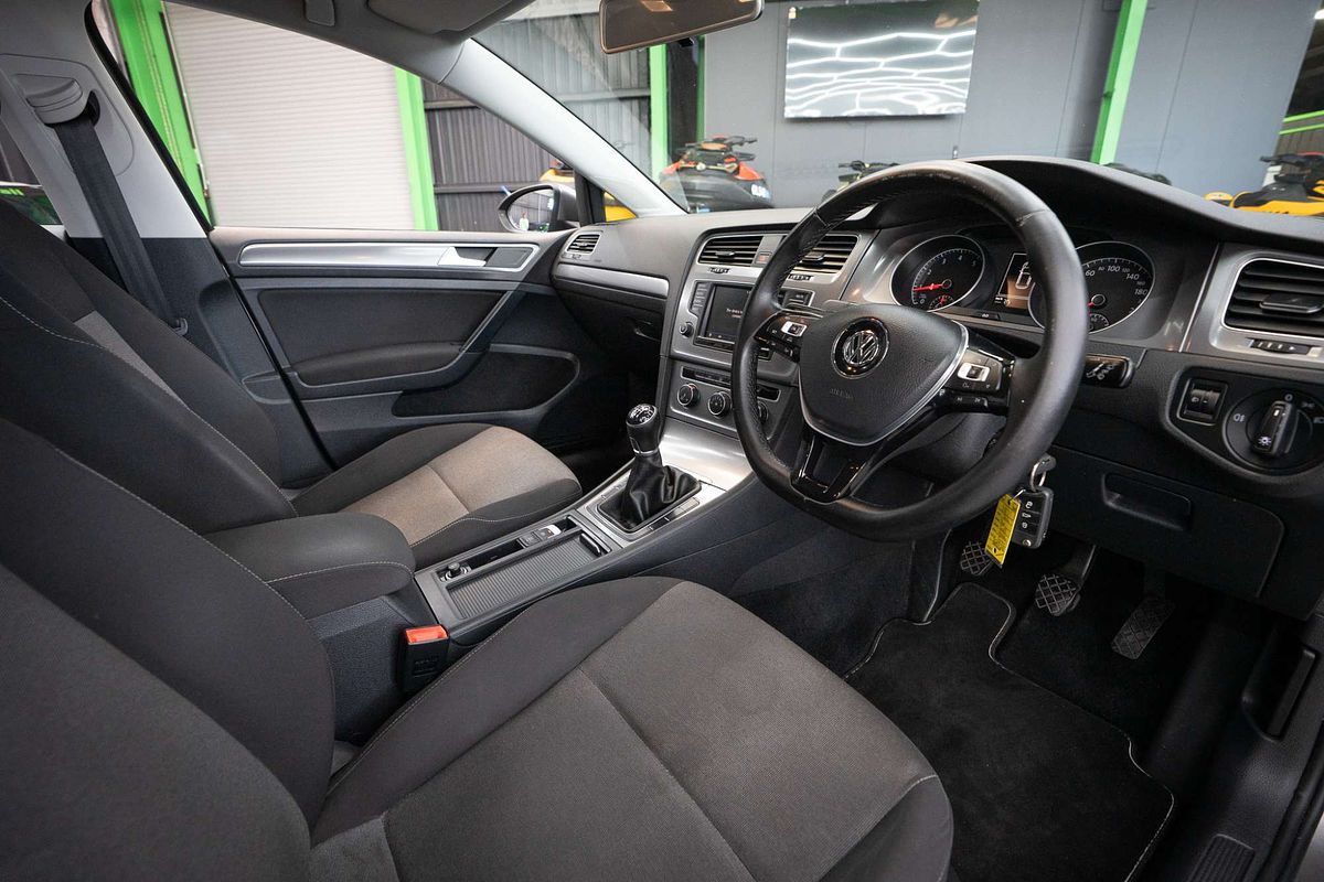 2016 Volkswagen Golf 92TSI 7