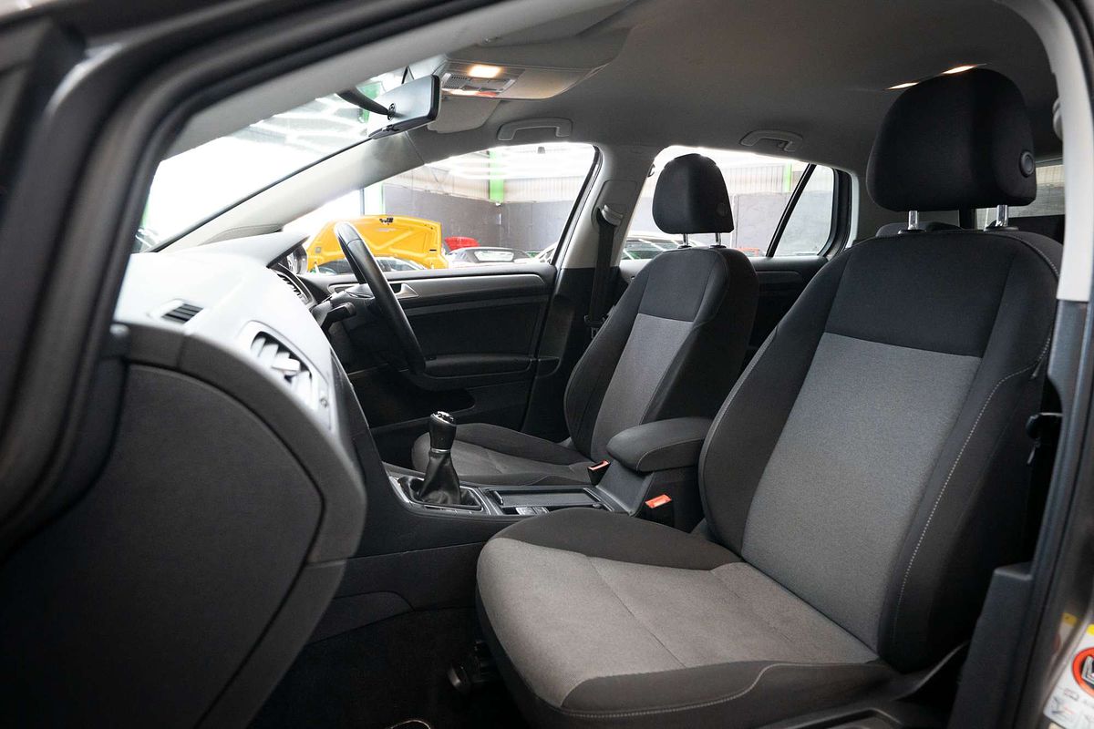 2016 Volkswagen Golf 92TSI 7
