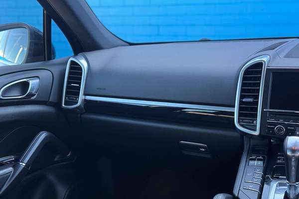 2012 Porsche Cayenne Diesel 92A