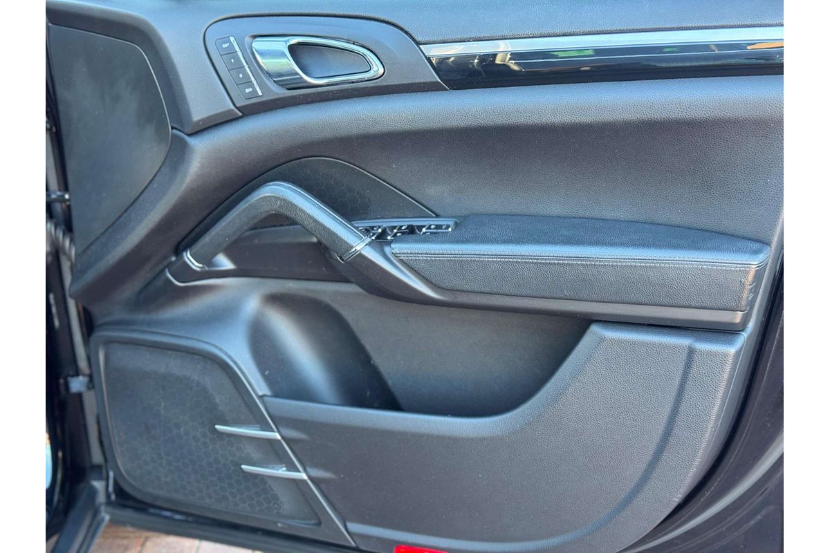2012 Porsche Cayenne Diesel 92A