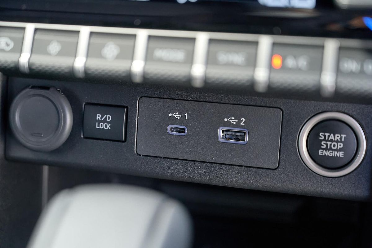 2024 Mitsubishi Triton GSR MV 4X4
