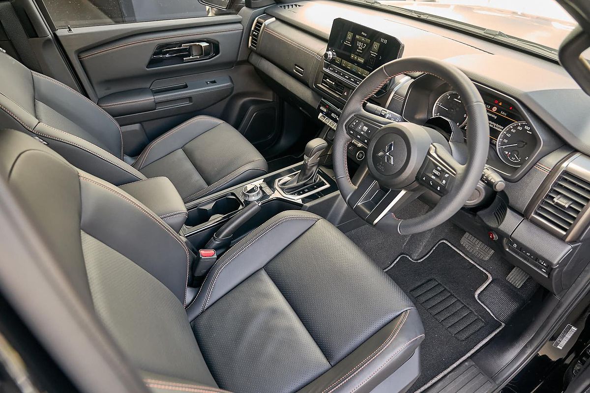 2024 Mitsubishi Triton GSR MV 4X4