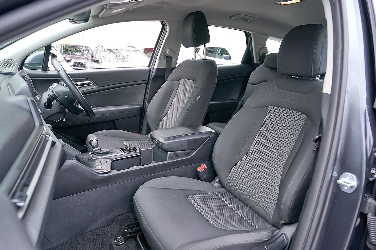 2023 Kia Sportage S NQ5