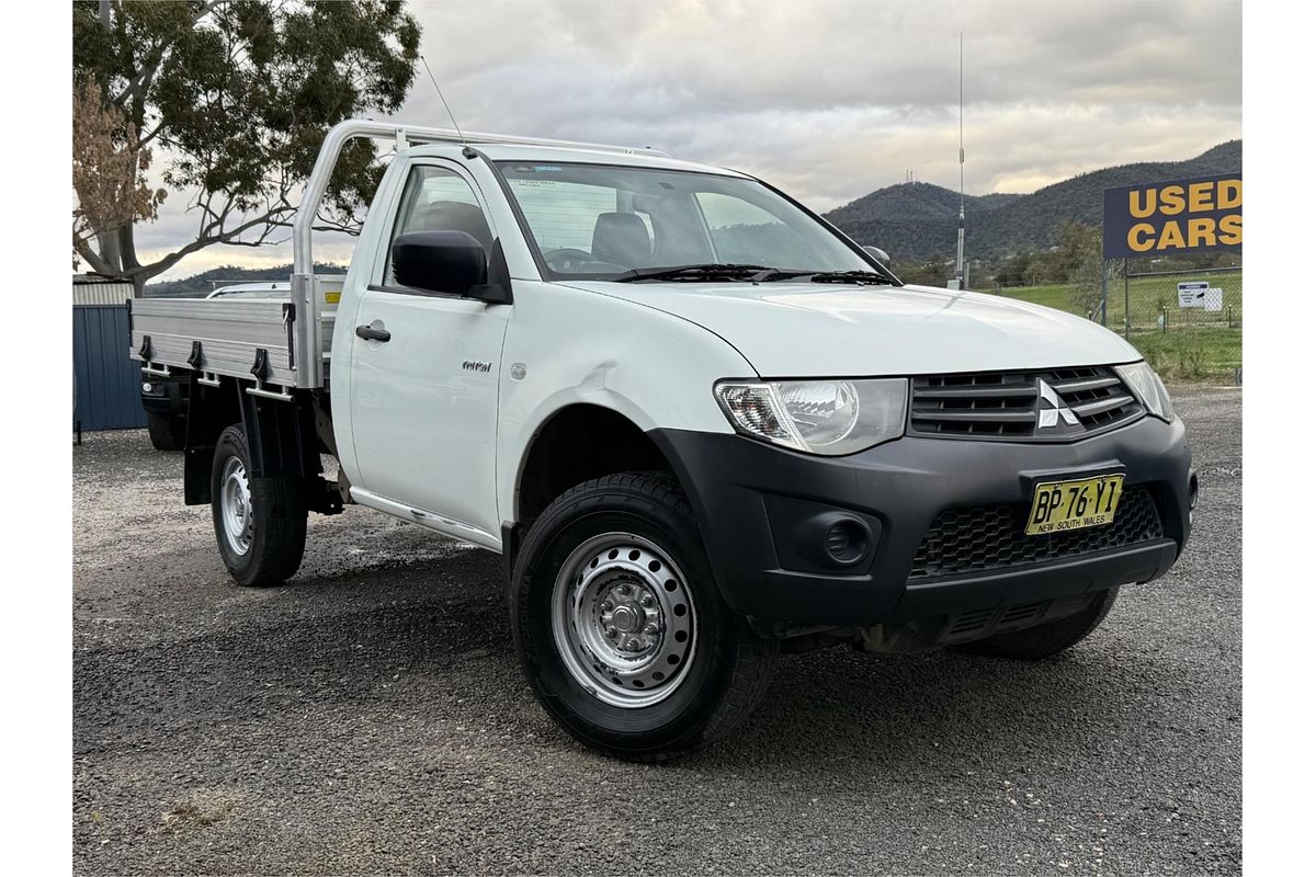 2012 Mitsubishi Triton GL MN