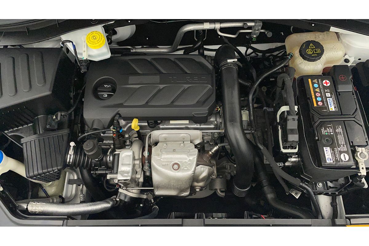 2023 MG ZST Essence