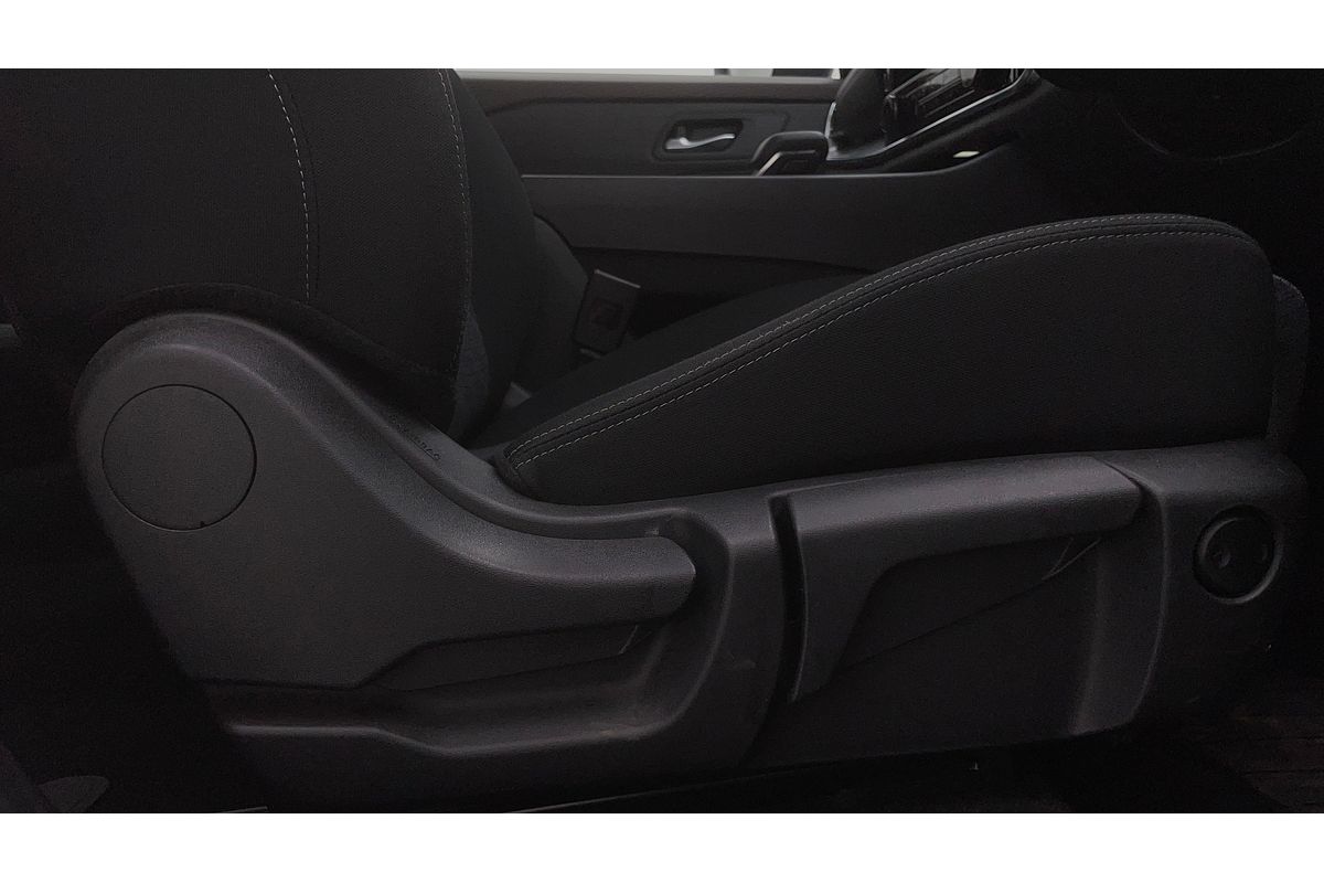 2023 Nissan X-TRAIL ST T33