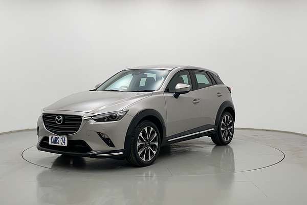 2023 Mazda CX-3 sTouring DK