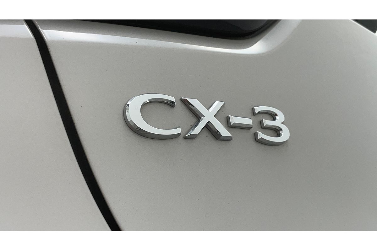 2023 Mazda CX-3 sTouring DK
